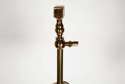 Willy Daro Pair of sculptural bronze lamps