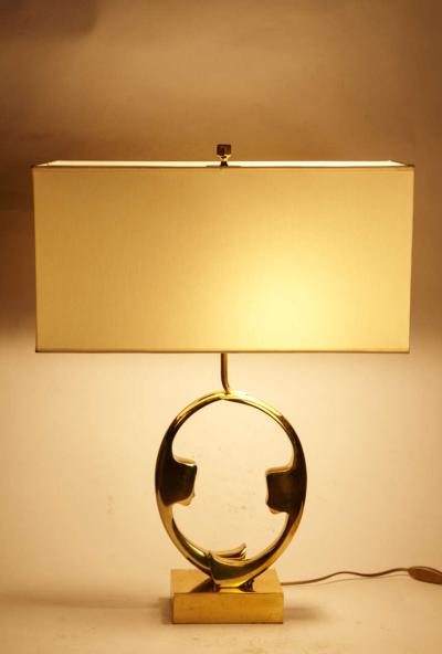 Willy Daro Pair of sculptural bronze lamps by Willy Daro