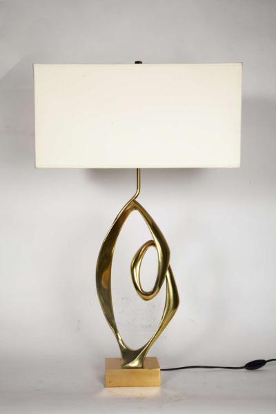 Willy Daro Pair of sculptural bronze lamps by Willy Daro