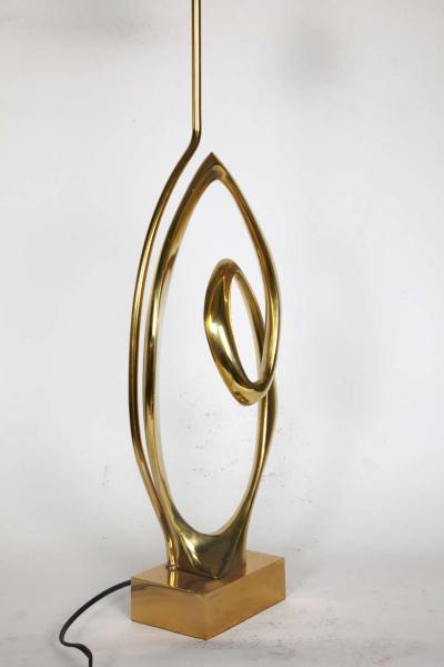 Willy Daro Pair of sculptural bronze lamps by Willy Daro