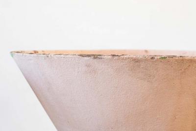 Willy Guhl LARGE WILLY GUHL HOURGLASS PLANTER