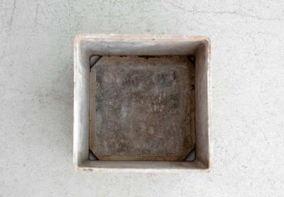 Willy Guhl WILLY GUHL CUBE PLANTER