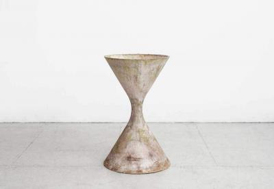 Willy Guhl WILLY GUHL HOURGLASS PLANTER 36 