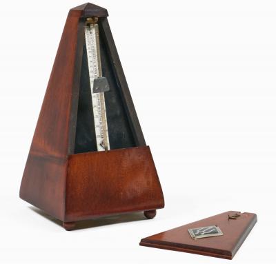 Wittner Mechanical Pyramid Metronome