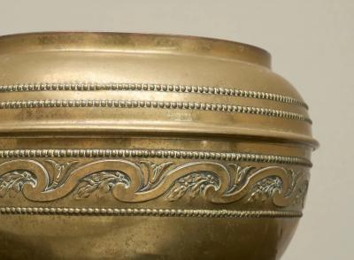 Wonderful Large Cachepot in Patinated Brass Late 19th Century