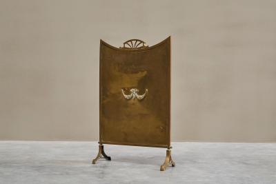 Wonderful Neoclassical Fire Screen in Patinated Brass Late 19th Century