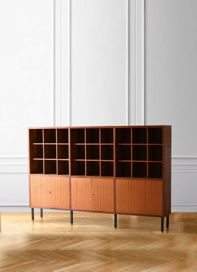 Wooden credenza with modular shelves and doors Italy 1960 