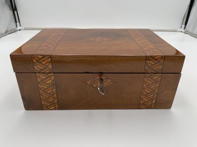 Writing Casket Box Walnut with Inlays England Late 19th Century
