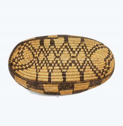 Yavapai or possibly Western Apache antique oval basket