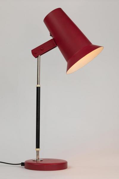 Yki Nummi Pair of 1950s Yki Nummi Red Table Lamps for Orno