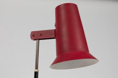 Yki Nummi Pair of 1950s Yki Nummi Red Table Lamps for Orno