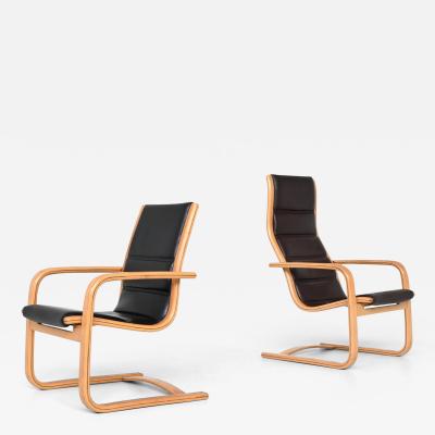 Yngve Ekstr m Yngve Ekstrom Lamello lounge chairs in leather Swedese Sweden 1960