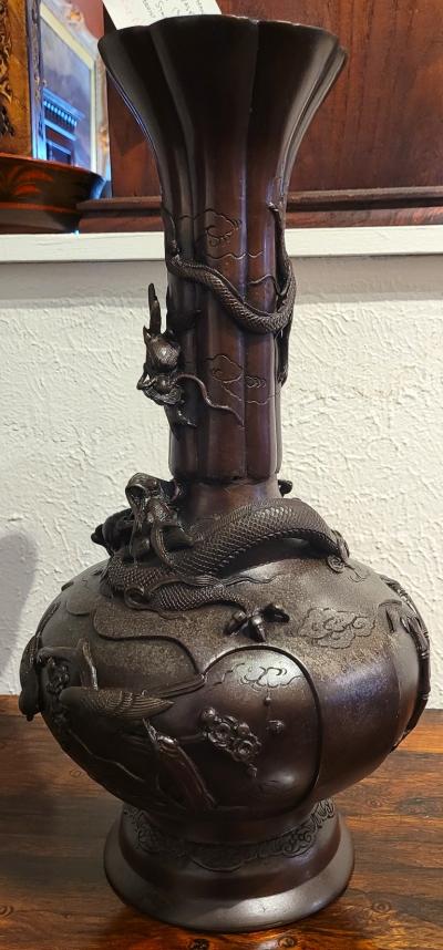 Yoshida Zo Meiji Period High Quality Japanese Bronze Vase by Yoshida Zo