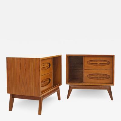 Young Manufacturing Mid Century Walnut Nightstands A Pair