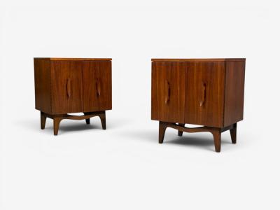 Young Manufacturing Modern Nightstands Walnut USA 1960s