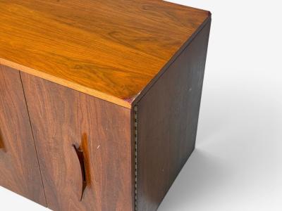 Young Manufacturing Standard Dreser Walnut USA 1960s