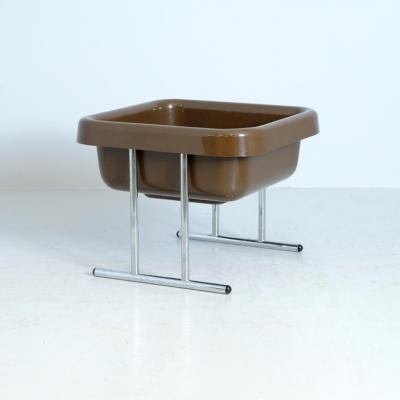 Yrjo Kukkapuro Modern Yrj Kukkapuro Magazine Flower Table Model 3666 Haimi Finland 1970s