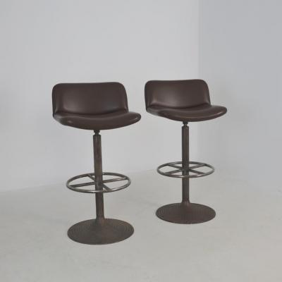 Yrjo Kukkapuro Pair of Brown Yrj Kukkapuro Moderno Bar Stools Finland 1960s