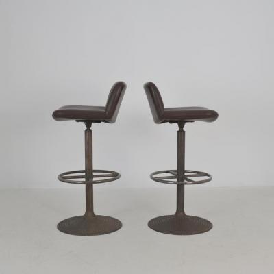 Yrjo Kukkapuro Pair of Brown Yrj Kukkapuro Moderno Bar Stools Finland 1960s