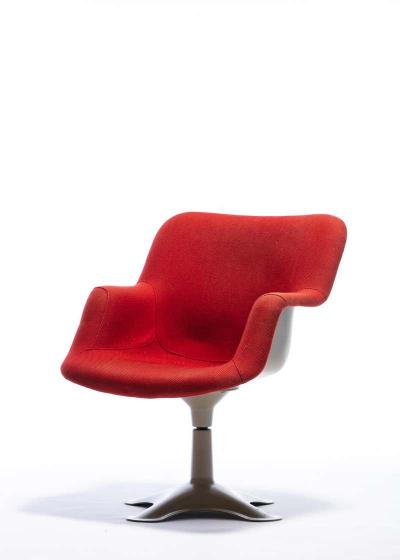 Yrjo Kukkapuro Yrj Kukkapuro Molded Fiberglass Swivel Armchair