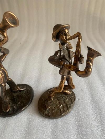 Yves Lohe 1970 80 Saxophonist and Trumpeter and Violin in Bronze Sculptures Signed LOHE