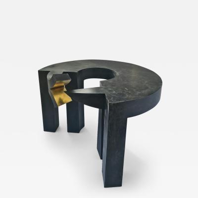 Yves PAGART ELLE A DU CHIEN Unique dog side table in patinated zinc and brass