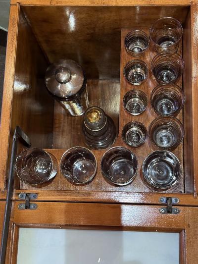 Zenith Chairside Radio Bar With Glasses Art Deco Rare