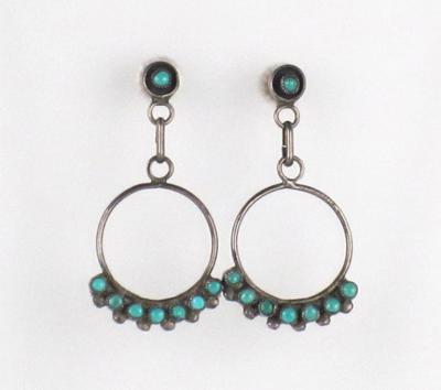 Zuni round drop earrings with turquoise petit point