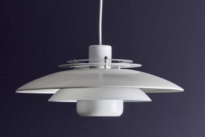 ry Modern Pendant Lamp with layered concentric rings