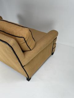  940 s French love seat - 4308459