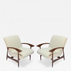  Adesso Studio Pair of Custom Walnut Armchairs in Ivory Boucle - 1119138