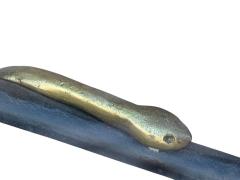  Alberto Diego Giacometti BRUTALIST SCULPTED METAL GILT SNAKE COFFEE TABLE IN THE MANNER OF GIACOMMETTI - 4442094