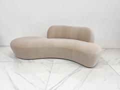  American Leather Inc Vladimir Kagan Zoe Sofa in Light Tan Velvet American Leather 2000s - 4098612