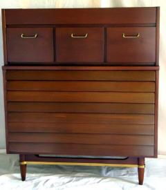  American of Martinsville American Martinsville Walnut Dresser circa 1955 - 572548