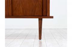  American of Martinsville American of Martinsville Sculpted Walnut Highboy - 2357091