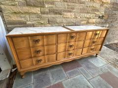 American of Martinsville Lovely Marble Top American of Martinsville Bowtie Pull Credenza Regency Modern - 4159841