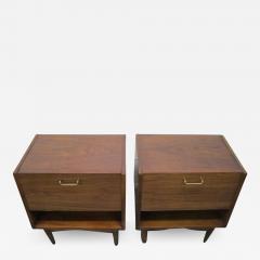  American of Martinsville Stylish Pair of American of Martinsville Walnut Nightstands Mid Century Modern - 1810196