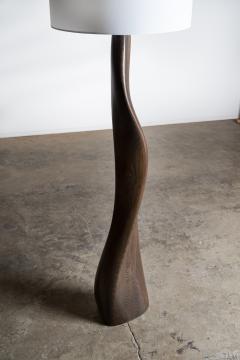  Amorph Roman floor lamp in Ash wood Graphite Walnut stain with Ivory silk shade - 4484380