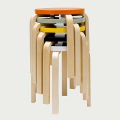  Artek Authentic Stool E60 in Lacquered Birch with Linoleum Seat by Alvar Aalto Artek - 998319