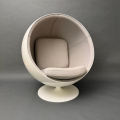  Asko Original Asko Ball Chair Eero Aarnio White and Gray Finland 1960s - 4645738