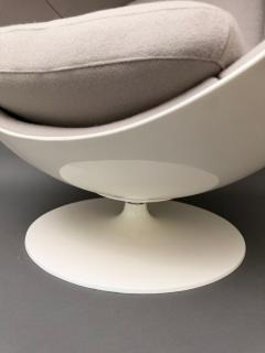  Asko Original Asko Ball Chair Eero Aarnio White and Gray Finland 1960s - 4645747