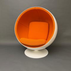  Asko Original Asko Ball Chair Eero Aarnio White and Orange Finland 1960s - 4640510