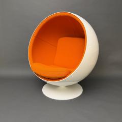  Asko Original Asko Ball Chair Eero Aarnio White and Orange Finland 1960s - 4640511
