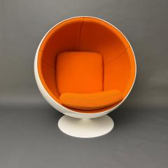  Asko Original Asko Ball Chair Eero Aarnio White and Orange Finland 1960s - 4640514