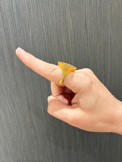  Atelier Tom Munsteiner 11 20 carat Golden Rutilated Quartz Satin Yellow Gold Ring Atelier Munsteiner - 4710382