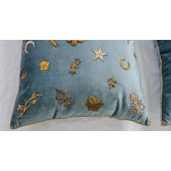  B VIZ Designs B Viz Design Antique Textile Pillows - 1587249