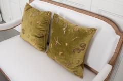  B VIZ Designs PAIR OF ANTIQUE TEXTILE PILLOWS BY B VIZ DESIGNS - 667189