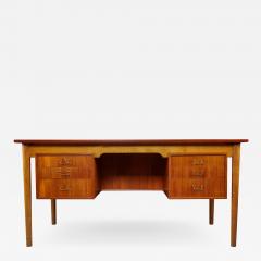  B rge Mogensen Borge Mogensen 1950s Borge Mogensen Teak Oak Desk Soborg Denmark - 2496843