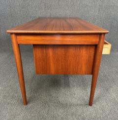  B rge Mogensen Borge Mogensen Vintage Danish Mid Century Modern Teak Desk Model 130 by Borge Mogensen - 3674036