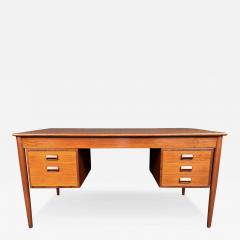  B rge Mogensen Borge Mogensen Vintage Danish Mid Century Modern Teak Desk Model 130 by Borge Mogensen - 3675876